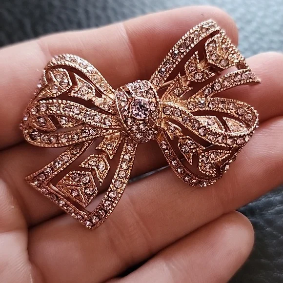 Kenneth Jay Lane | Jewelry | Kenneth Jay Lane Brooch | Poshmark display picture 2